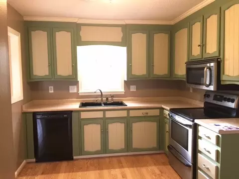807 W E St, Erwin, NC 28339 photo 5