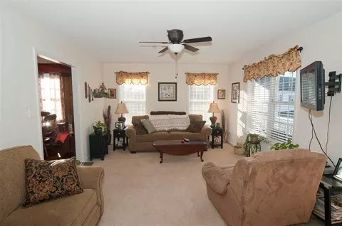 27 Doe Ct, Angier, NC 27501 photo 3
