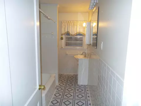 705 E St, Erwin, NC 28339 photo 8