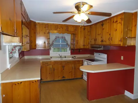 705 E St, Erwin, NC 28339 photo 13