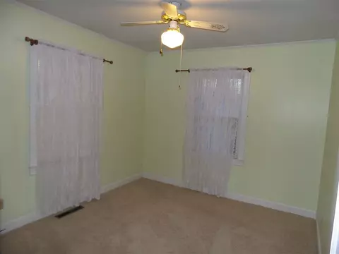 705 E St, Erwin, NC 28339 photo 9