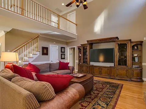2 White Ash Dr, Durham, NC 27712 photo 5