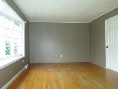 1020 E Millbrook Rd, Raleigh, NC 27609 photo 2