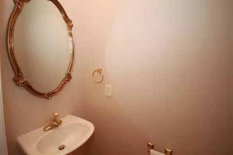 8418 Eagles View Dr, Durham, NC 27713 photo 8