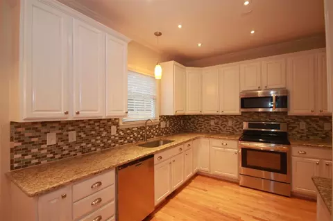8418 Eagles View Dr, Durham, NC 27713 photo 5