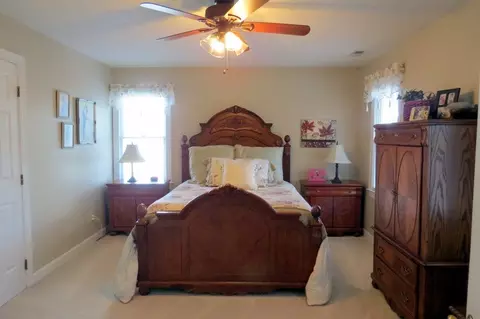 1011 E Beechmont Cir, Apex, NC 27502 photo 18