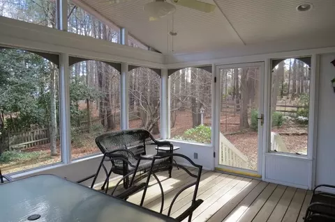1011 E Beechmont Cir, Apex, NC 27502 photo 17