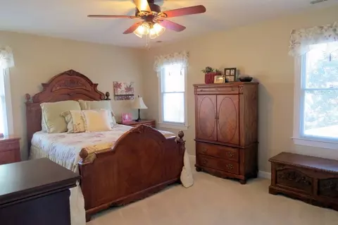 1011 E Beechmont Cir, Apex, NC 27502 photo 19