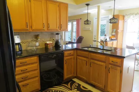 1011 E Beechmont Cir, Apex, NC 27502 photo 11