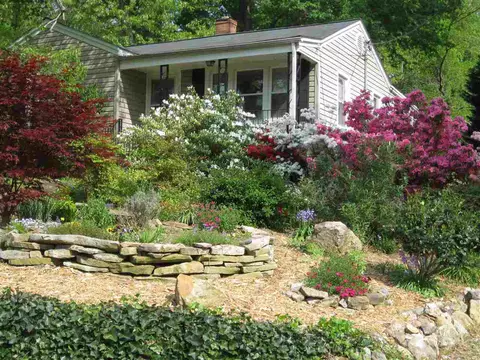 1122 E Oak, Durham, NC 27712 photo 2