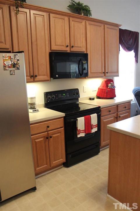 10306 Dapping Dr, Raleigh, NC 27614 photo 7
