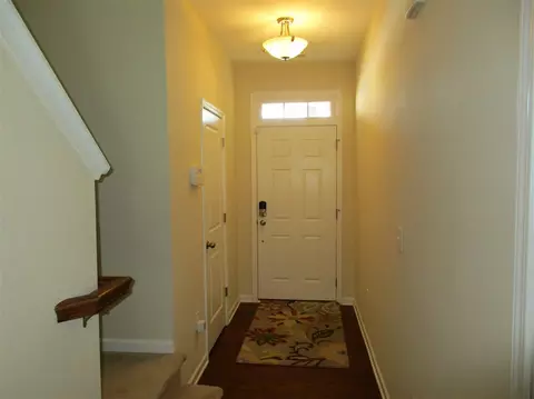 17 Daly Ct, Durham, NC 27705 photo 2