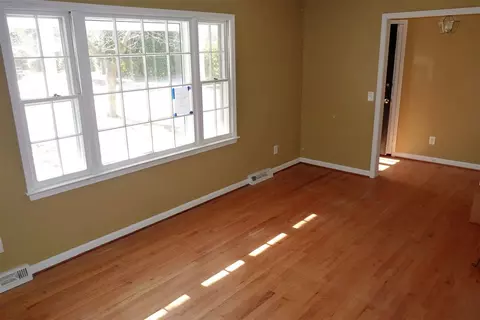 103 E Stevens St, Smithfield, NC 27577 photo 7