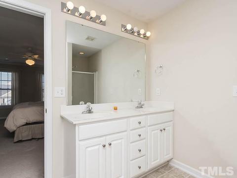 2500 Covington Ln, Graham, NC 27253 photo 17