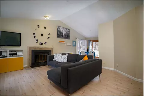 21 Copper Hill Ct, Durham, NC 27713 photo 6