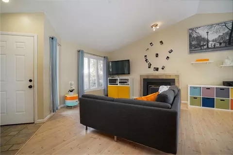 21 Copper Hill Ct, Durham, NC 27713 photo 4