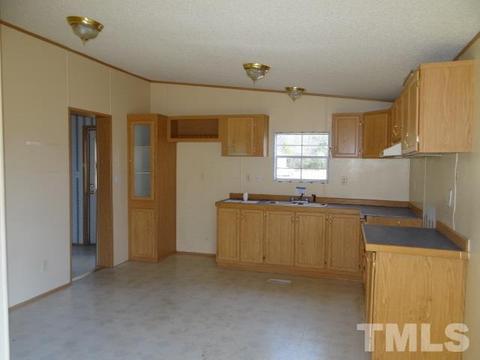 109 Hillside Ln, Middlesex, NC 27557 photo 5