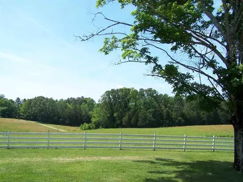 1475 Williamson Rd, Buffalo Junction, VA 24529 photo 11