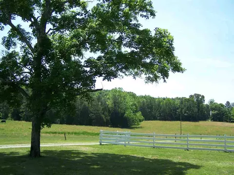 1475 Williamson Rd, Buffalo Junction, VA 24529 photo 10