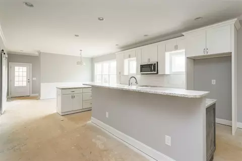 217 E Johnson St, Cary, NC 27513 photo 5