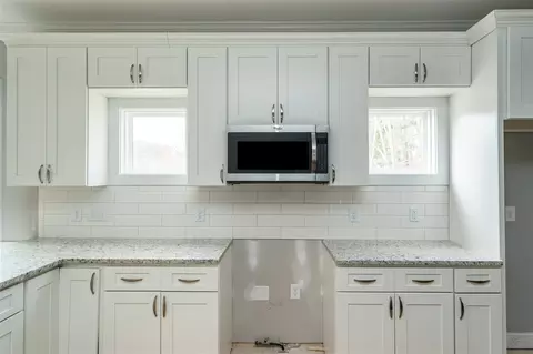 217 E Johnson St, Cary, NC 27513 photo 3