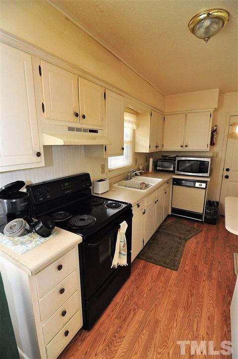 2811 Wyeth Ave, Durham, NC 27707 photo 4