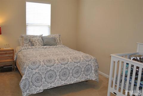3512 Mountain Brook Cir, Durham, NC 27704 photo 14