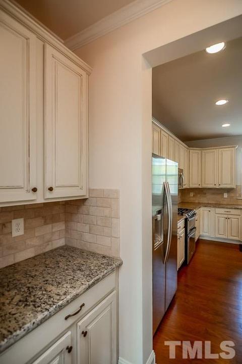 1972 Drumlin Dr, Apex, NC 27502 photo 8