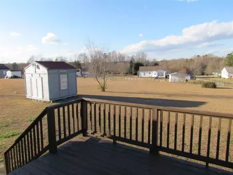 205 Dustin Dr, Benson, NC 27504 photo 15
