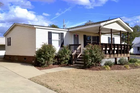 203 E Harnett St, Benson, NC 27504 photo 25