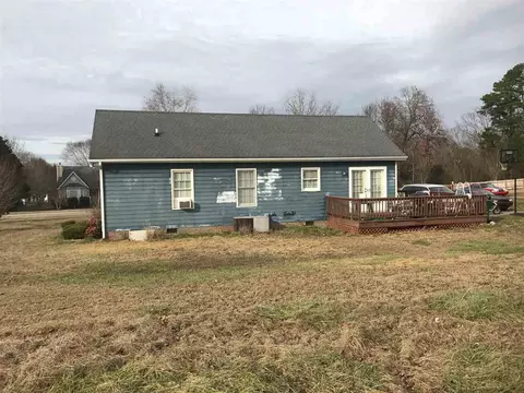 35 Winchester Ct, Coats, NC 27521 photo 3