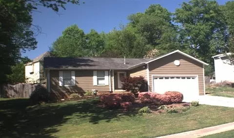 603 E Dynasty Dr, Cary, NC 27513 photo 1
