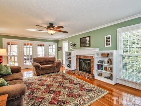 1002 E Beechmont Cir, Apex, NC 27502 photo 8