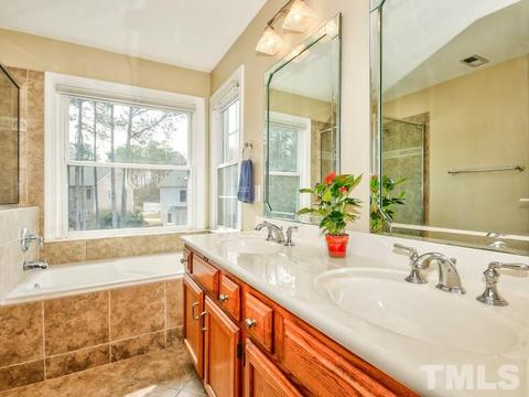 1002 E Beechmont Cir, Apex, NC 27502 photo 14