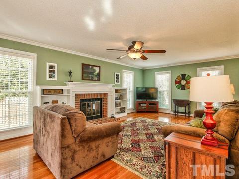 1002 E Beechmont Cir, Apex, NC 27502 photo 9