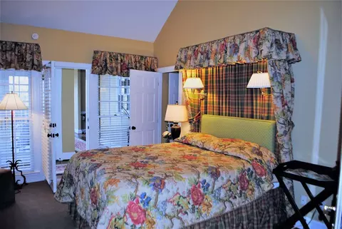409 Lochside Dr, Cary, NC 27518 photo 14