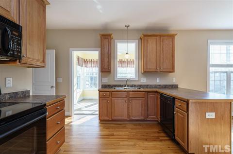 7705 Eagle Chase Dr, Willow Spring, NC 27592 photo 11
