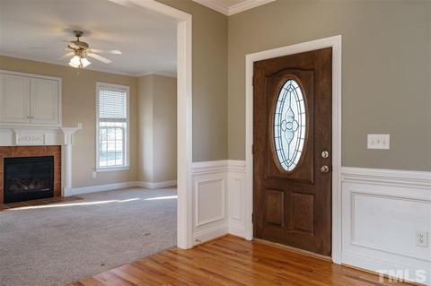 7705 Eagle Chase Dr, Willow Spring, NC 27592 photo 2