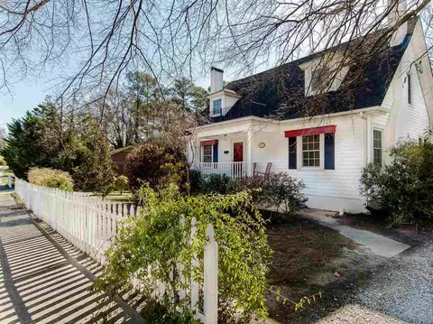 2425 Pickett Rd, Durham, NC 27705 photo 1