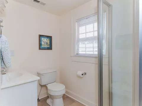 2425 Pickett Rd, Durham, NC 27705 photo 16