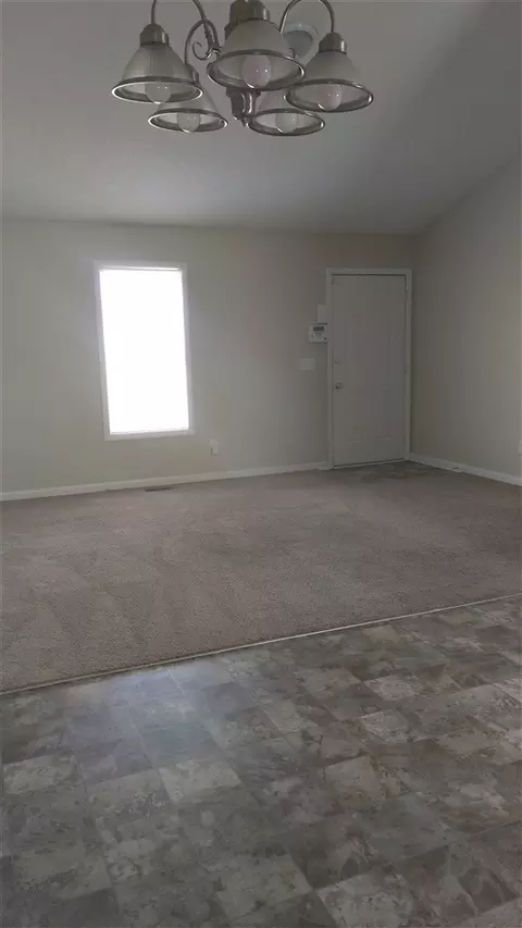 88 Jethro Cir, Smithfield, NC 27577 photo 5