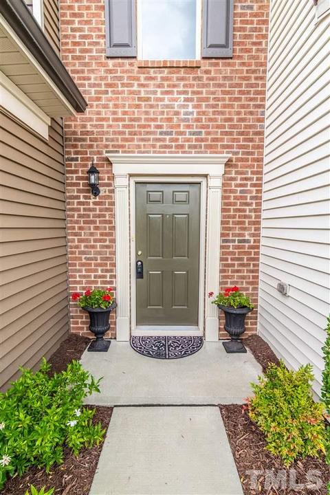 418 Brier Crossings Loop, Durham, NC 27703 photo 2