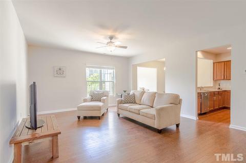 418 Brier Crossings Loop, Durham, NC 27703 photo 3