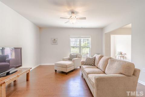 418 Brier Crossings Loop, Durham, NC 27703 photo 5