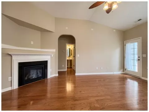 6039 Mcdevon Dr, Raleigh, NC 27617 photo 5