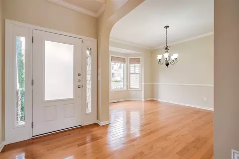 10 Stonehouse Ct, Durham, NC 27713 photo 3