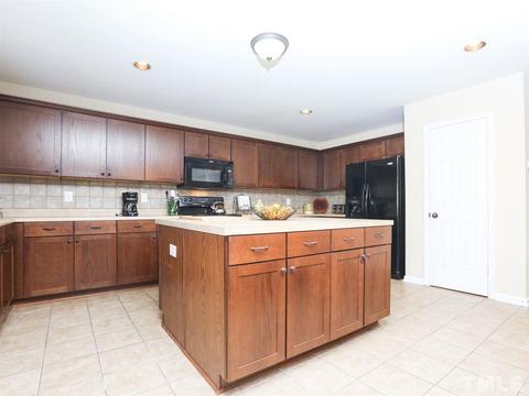 195 Coalyard Dr, Garner, NC 27529 photo 7
