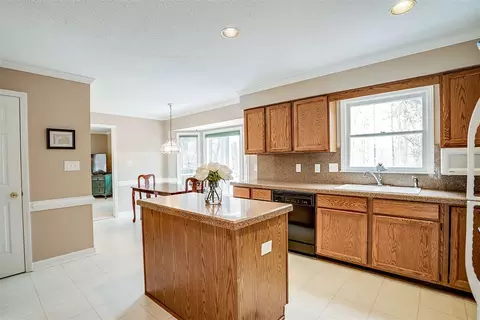 18 Barkridge Ct, Durham, NC 27713 photo 11
