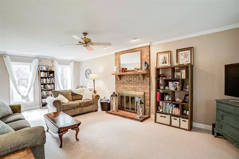 18 Barkridge Ct, Durham, NC 27713 photo 8