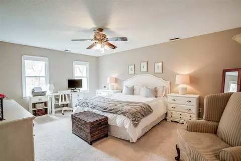 18 Barkridge Ct, Durham, NC 27713 photo 13